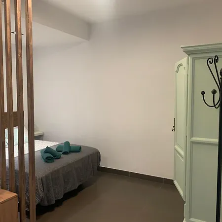 Estudio Puerta Del Sol Aguilar Extérieur photo